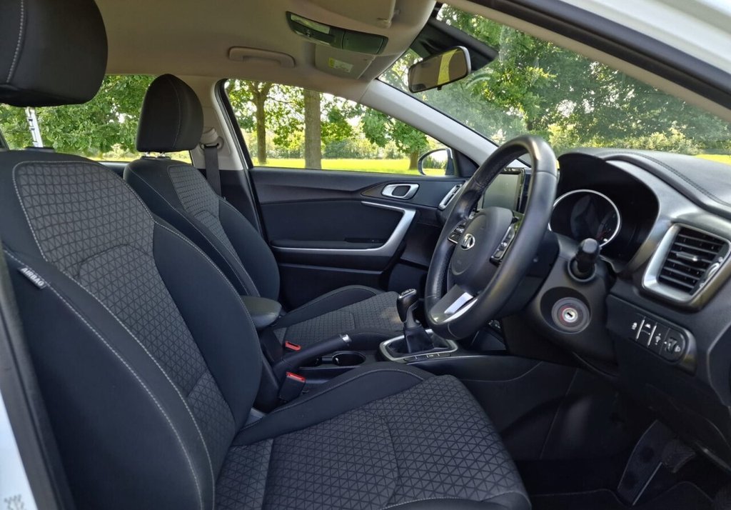 Used Kia Ceed 2018 for sale - 76716274: Photo 7