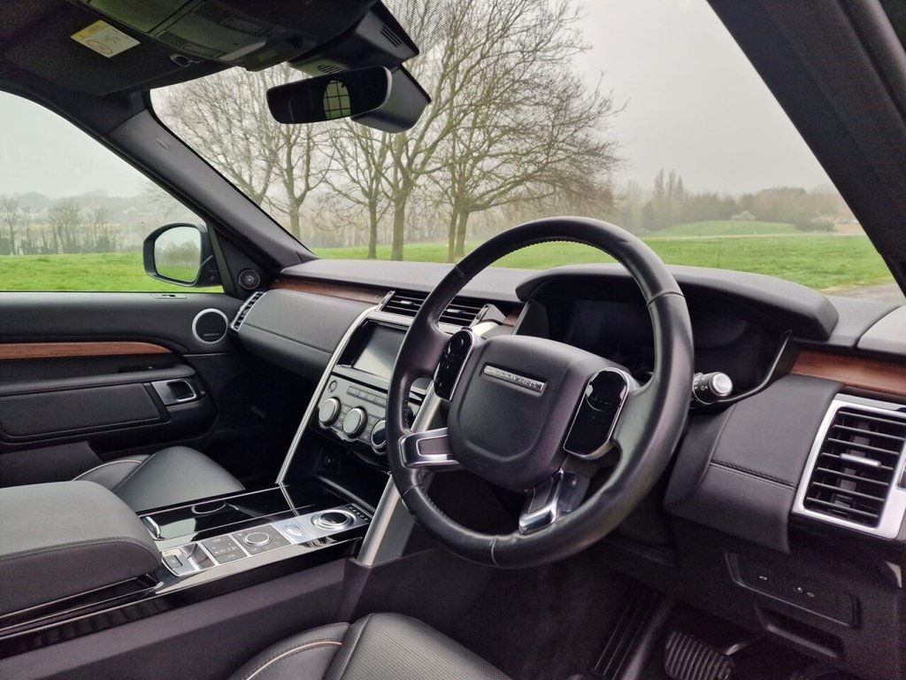 Used Land Rover Discovery 2020 for sale - 77809982: Photo 18