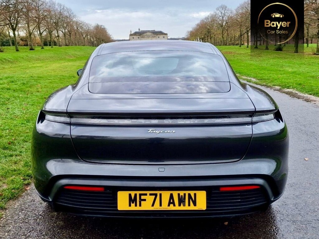 Used Porsche Taycan 2021 for sale - 76716249: Photo 25