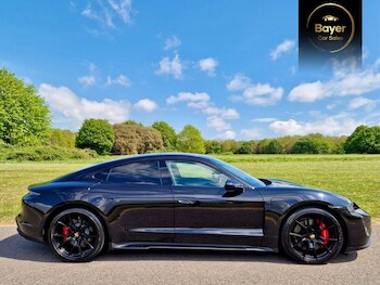 Used Porsche Taycan 2022 for sale - 78418457: Photo