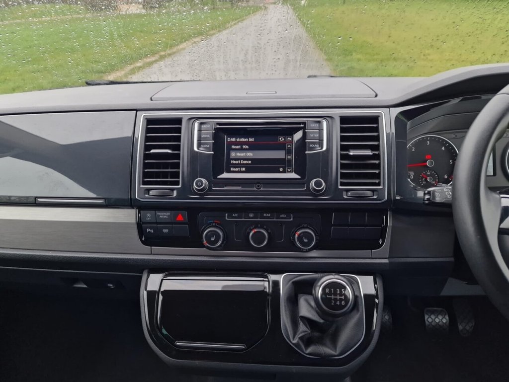 Used Volkswagen Caravelle 2017 for sale - 77512465: Photo 19