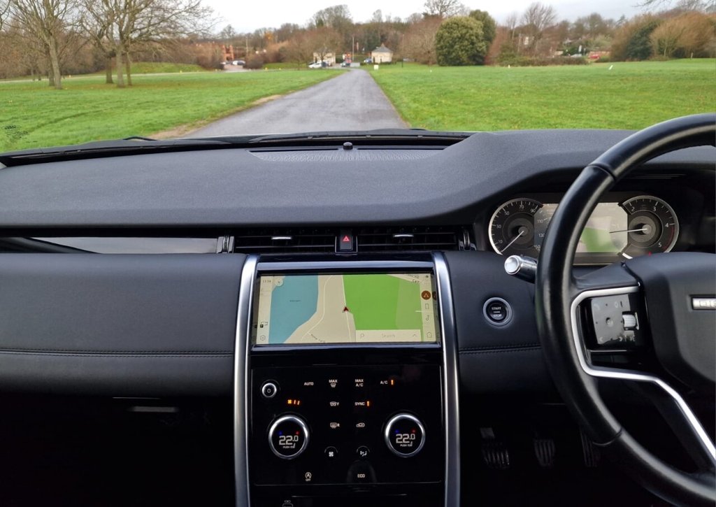 Used Land Rover Discovery Sport 2021 for sale - 76927559: Photo 12