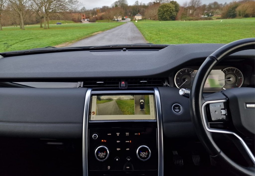 Used Land Rover Discovery Sport 2021 for sale - 76927559: Photo 15