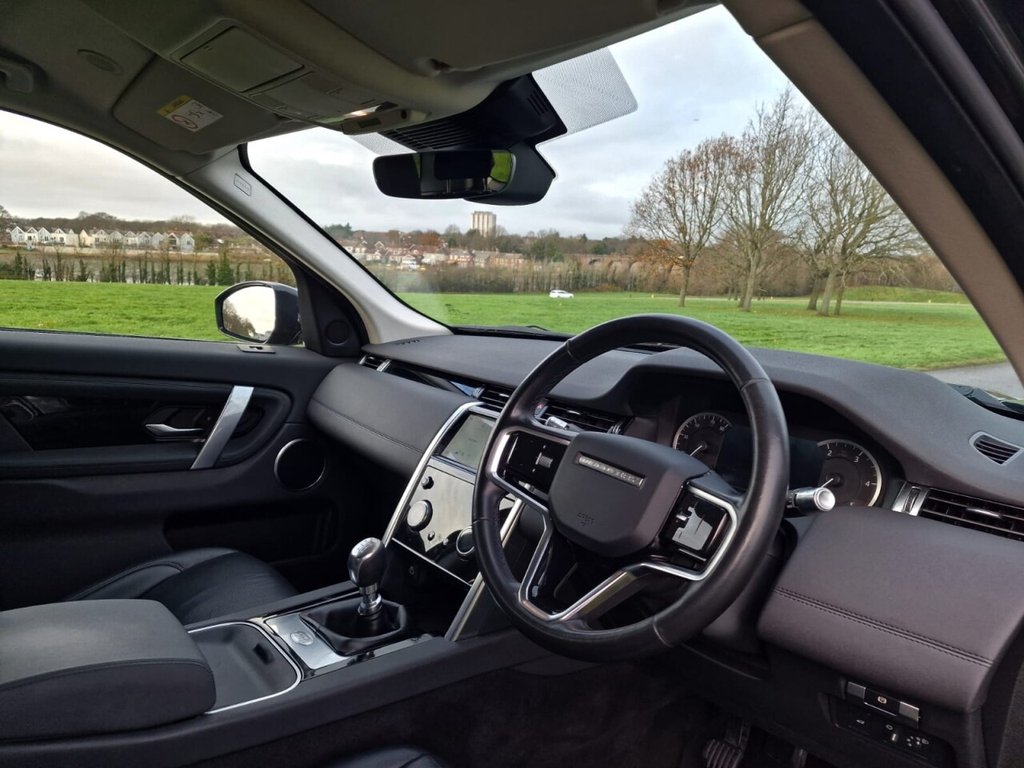 Used Land Rover Discovery Sport 2021 for sale - 76927559: Photo 9