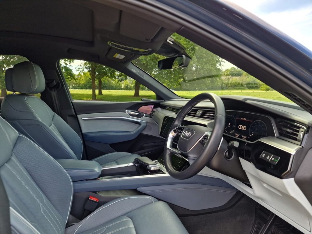 Used Audi e-tron 2020 for sale - 76716259: Photo 7