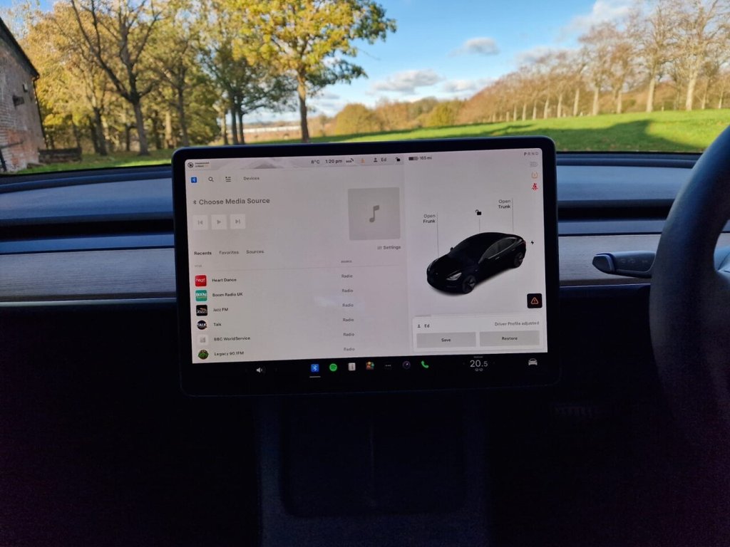 Used Tesla Model 3 2021 for sale - 76716277: Photo 16