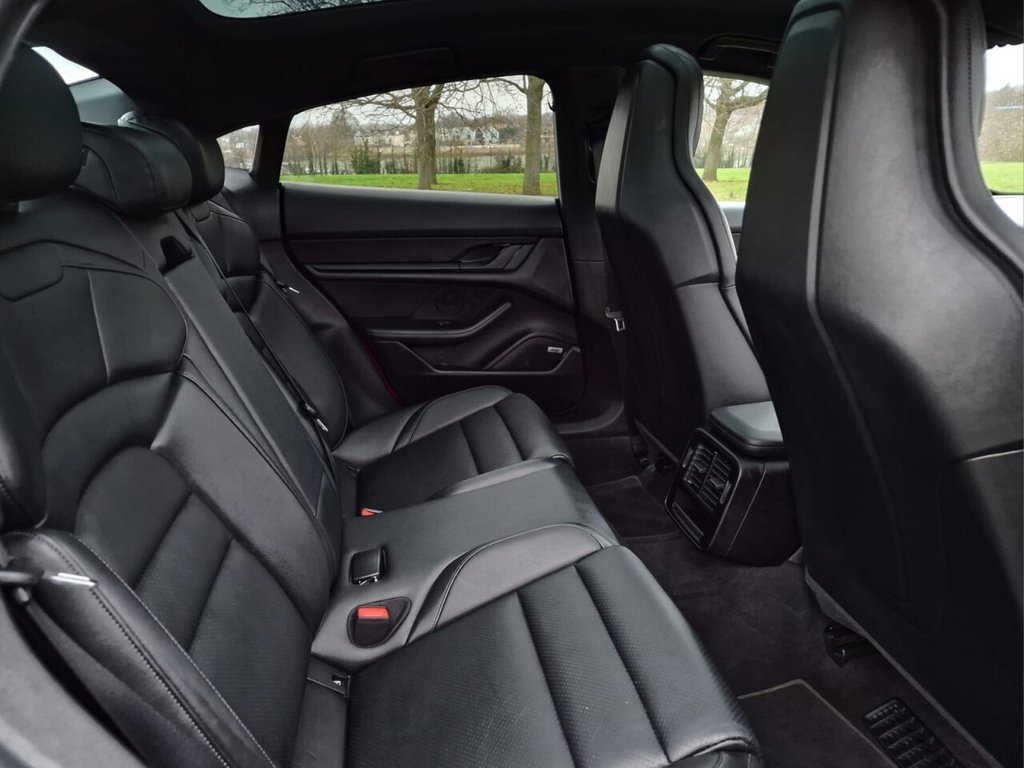 Used Porsche Taycan 2021 for sale - 76953997: Photo 11