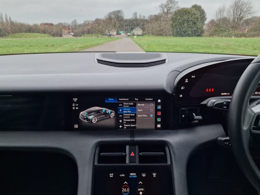 Used Porsche Taycan 2021 for sale - 76953997: Photo 15