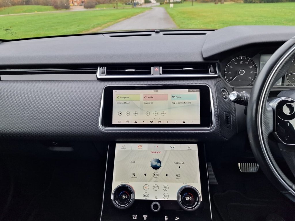 Used Land Rover Range Rover Velar 2017 for sale - 76868178: Photo 11