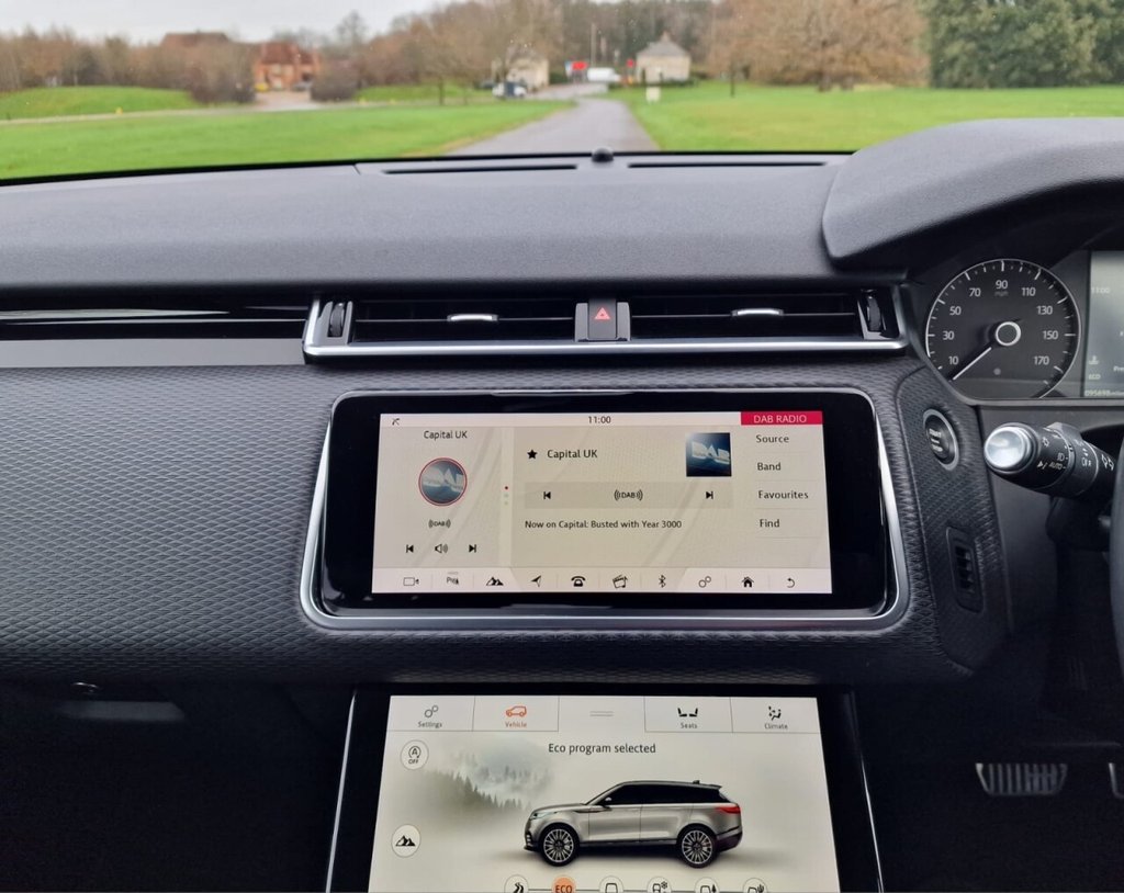 Used Land Rover Range Rover Velar 2017 for sale - 76868178: Photo 15