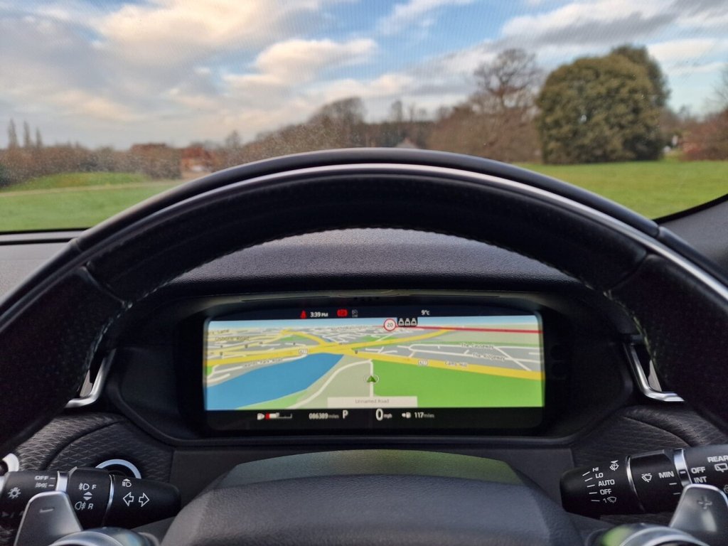 Used Land Rover Range Rover Velar 2018 for sale - 77269109: Photo 12