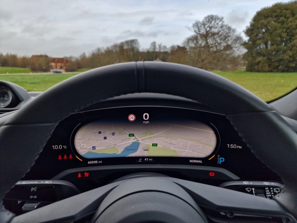 Used Porsche Taycan 2022 for sale - 77388843: Photo 12