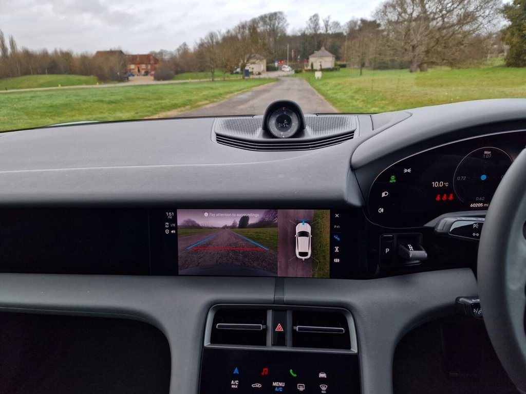 Used Porsche Taycan 2022 for sale - 77388843: Photo 20