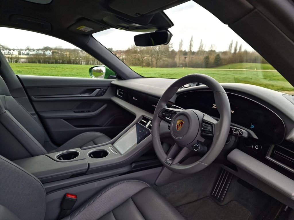 Used Porsche Taycan 2022 for sale - 77388843: Photo 27