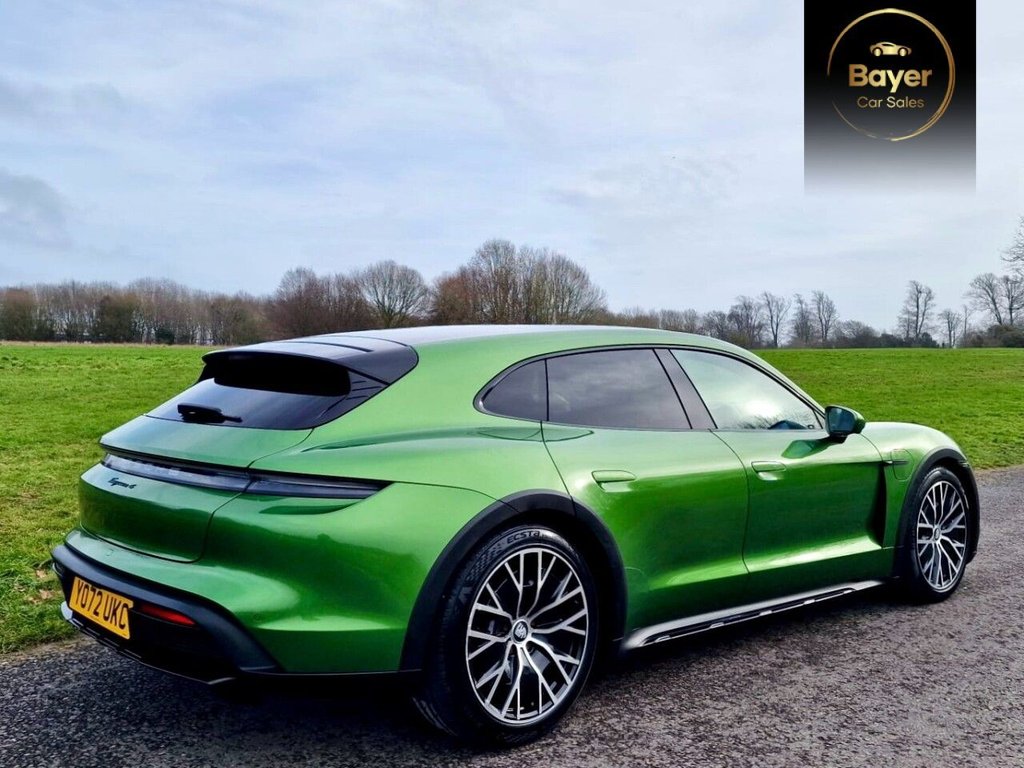 Used Porsche Taycan 2022 for sale - 77388843: Photo 5