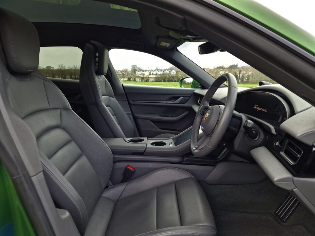 Used Porsche Taycan 2022 for sale - 77388843: Photo 7