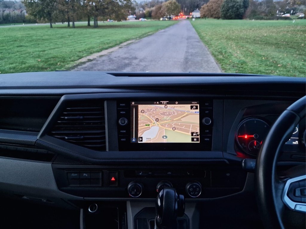 Used Volkswagen Transporter 2021 for sale - 76716335: Photo 10