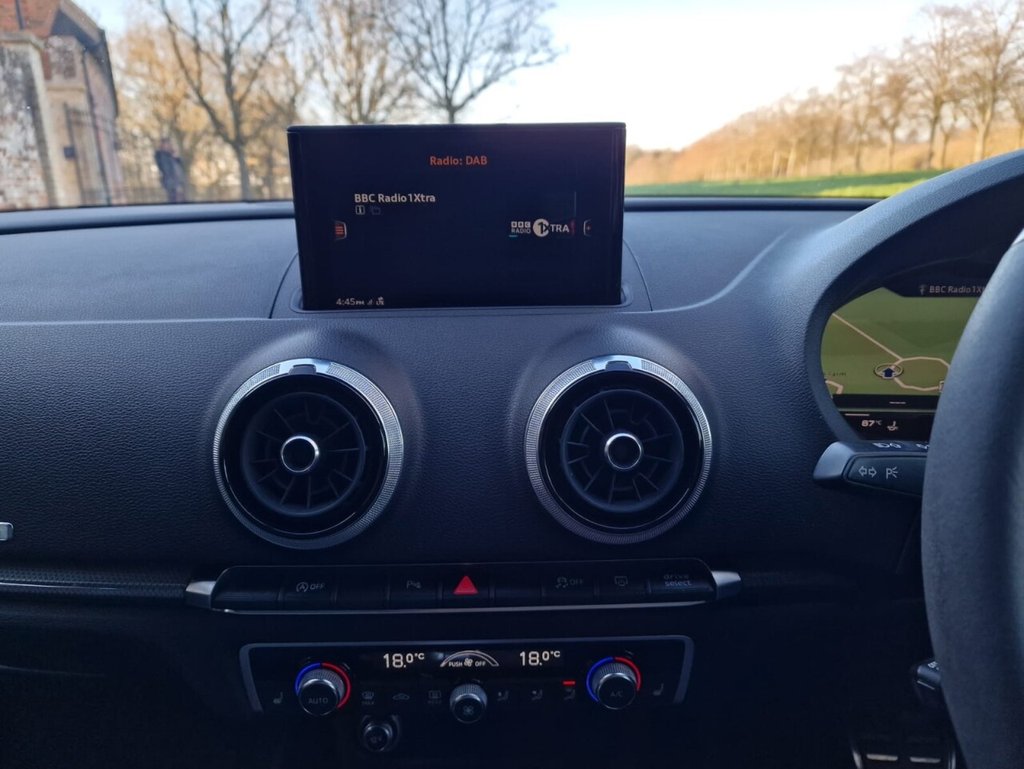 Used Audi RS3 2017 for sale - 77725879: Photo 15