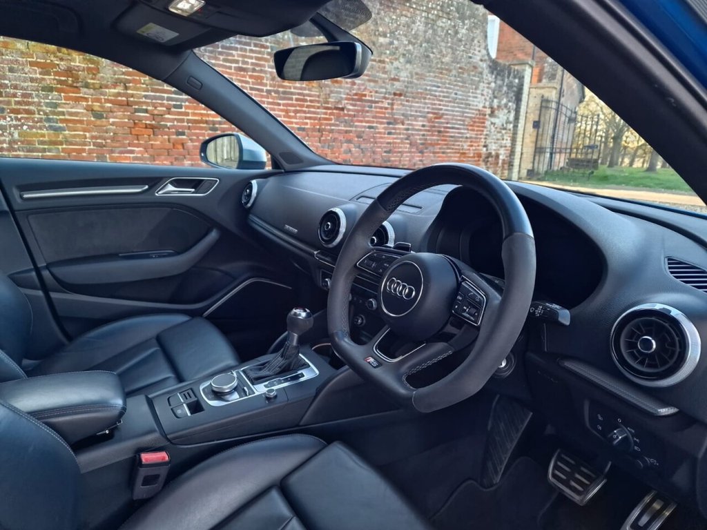 Used Audi RS3 2017 for sale - 77725879: Photo 9