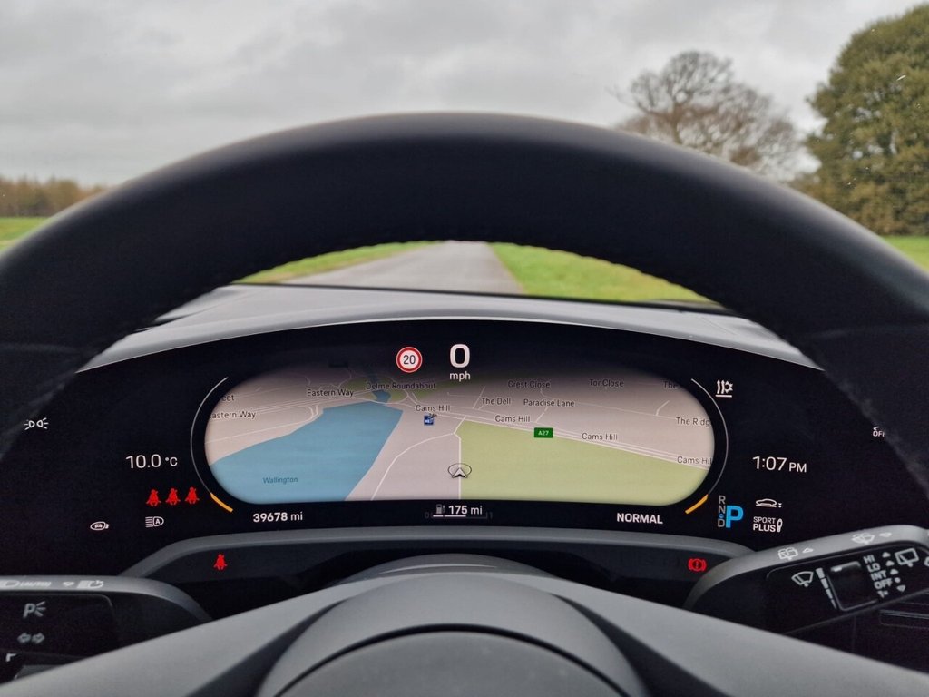 Used Porsche Taycan 2022 for sale - 77457570: Photo 12