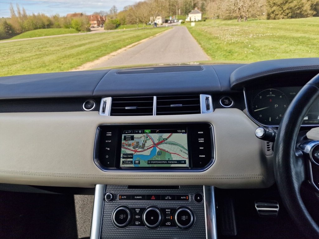 Used Land Rover Range Rover Sport 2015 for sale - 78088457: Photo 15