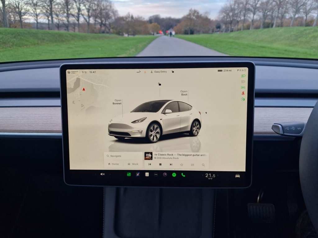 Used Tesla Model Y 2024 for sale - 76716251: Photo 16