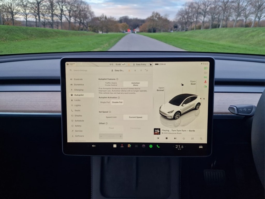 Used Tesla Model Y 2024 for sale - 76716251: Photo 18