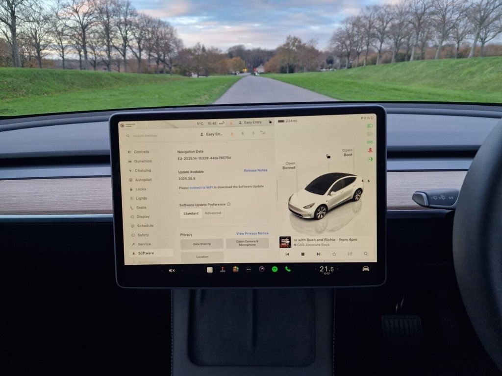 Used Tesla Model Y 2024 for sale - 76716251: Photo 20