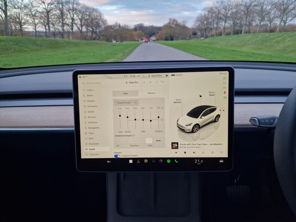 Used Tesla Model Y 2024 for sale - 76716251: Photo 21