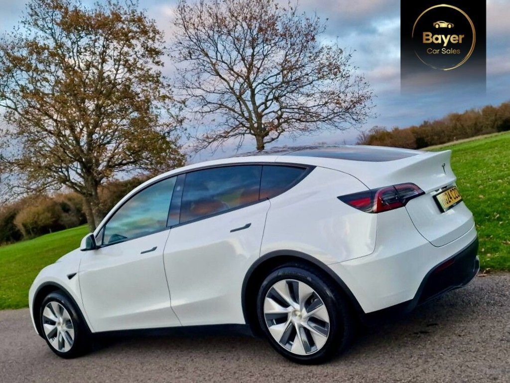 Used Tesla Model Y 2024 for sale - 76716251: Photo 29