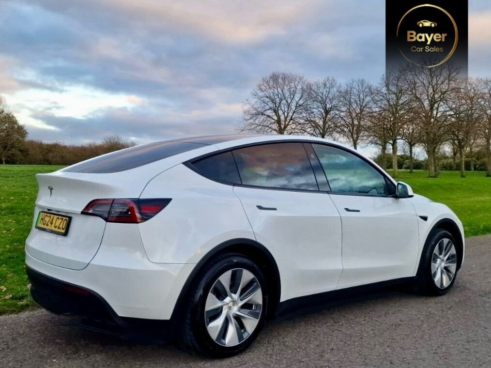 Used Tesla Model Y 2024 for sale - 76716251: Photo 5