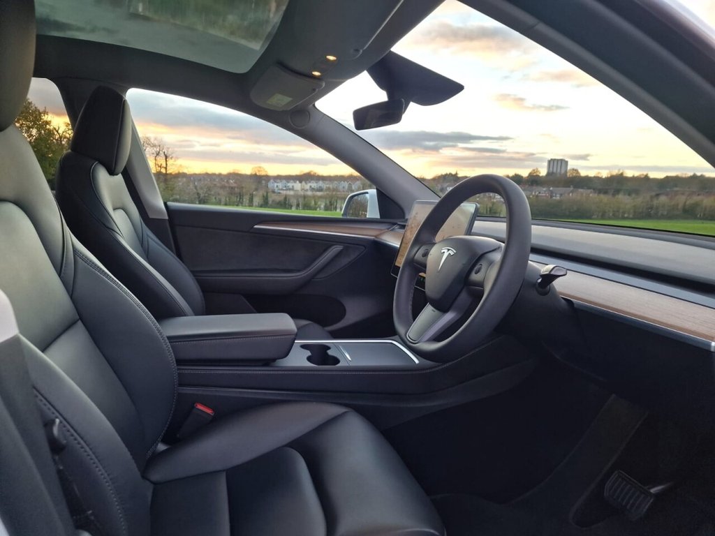 Used Tesla Model Y 2024 for sale - 76716251: Photo 8