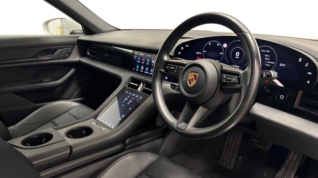 Used Porsche Taycan 2022 for sale - 77981604: Photo 6