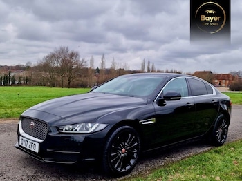 Used Jaguar XE 2017 for sale - 77332954: Photo