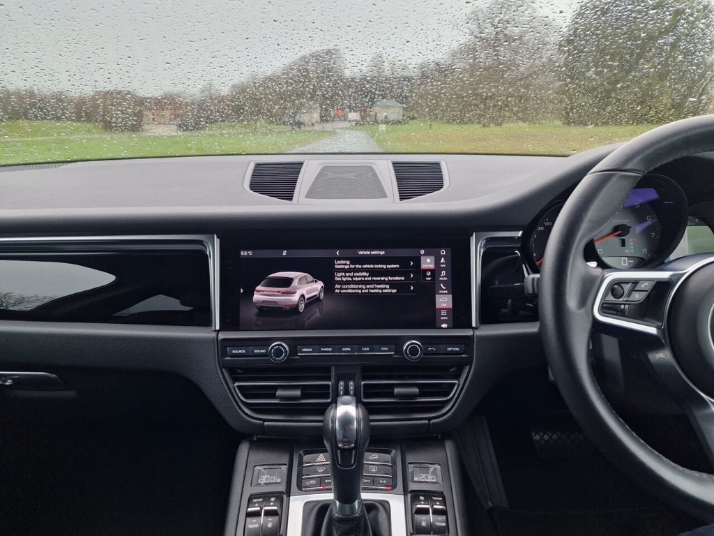 Used Porsche Macan 2019 for sale - 77145654: Photo 14