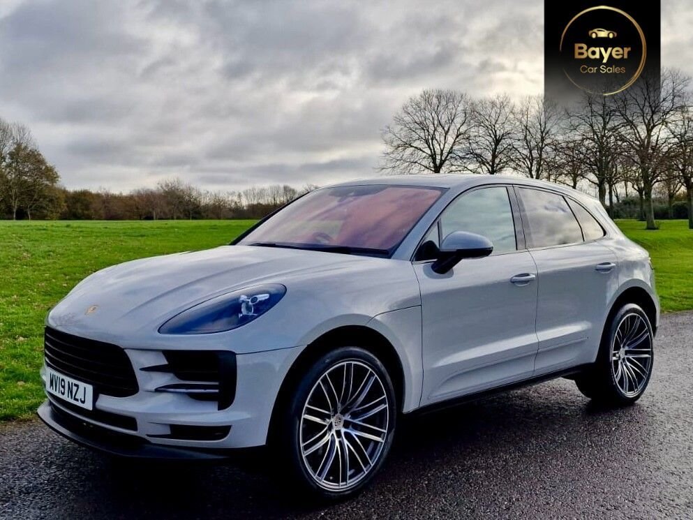 Used Porsche Macan 2019 for sale - 78153484: Photo 2