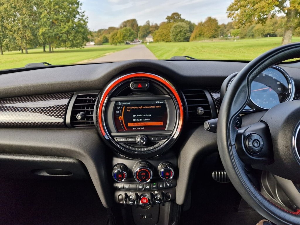 Used MINI Hatch 2019 for sale - 76716303: Photo 14