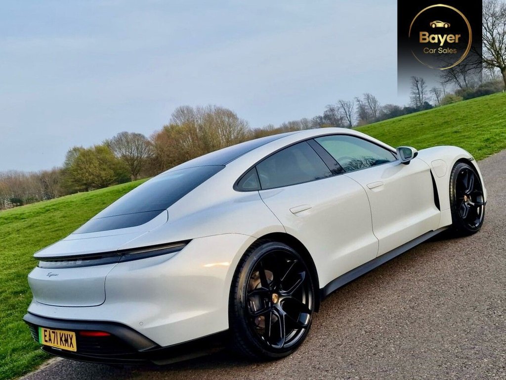 Used Porsche Taycan 2021 for sale - 77995311: Photo 25