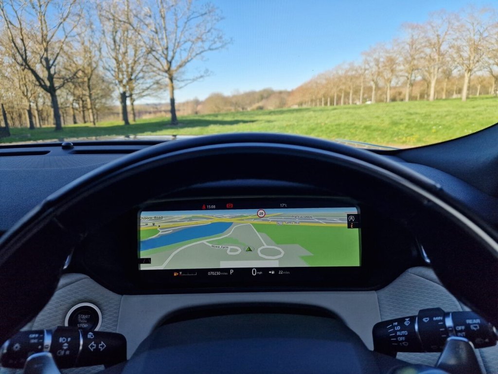 Used Land Rover Range Rover Velar 2018 for sale - 77941695: Photo 11