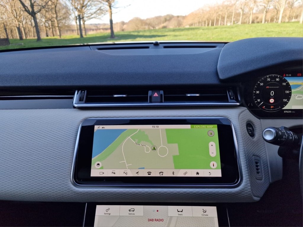 Used Land Rover Range Rover Velar 2018 for sale - 77941695: Photo 16