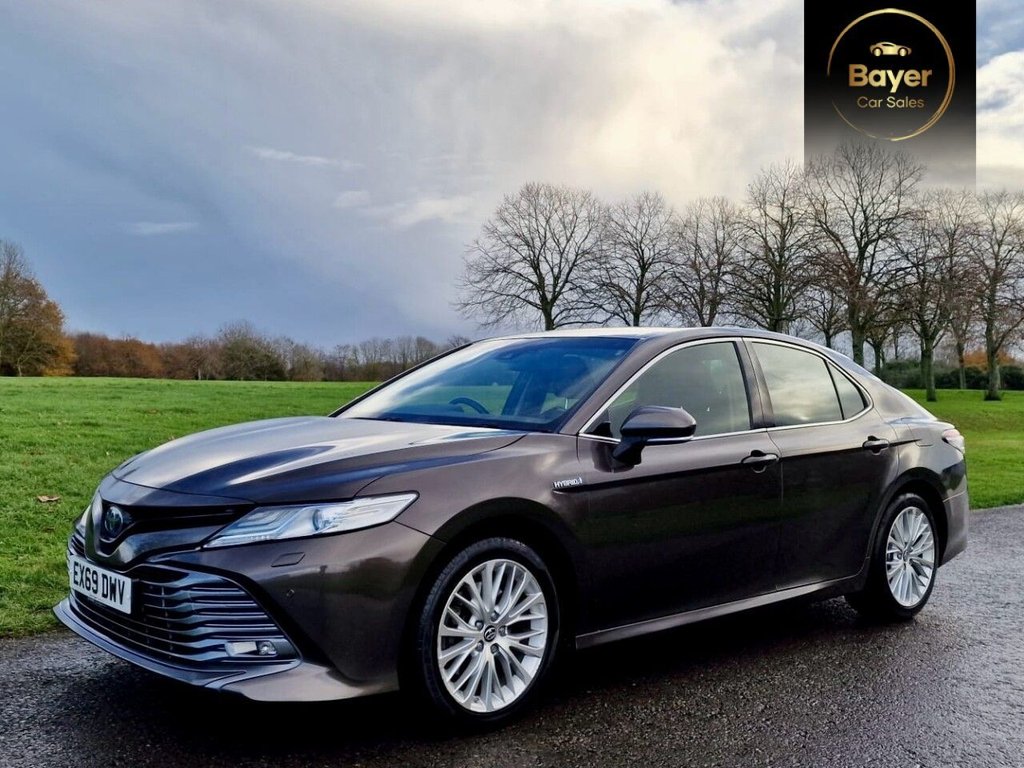 Used Toyota Camry 2019 for sale - 76788042: Photo 2