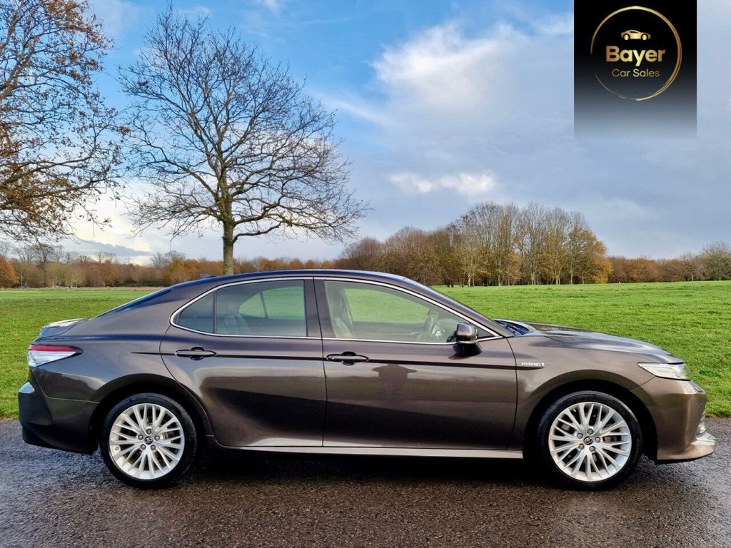 Used Toyota Camry 2019 for sale - 76788042: Photo 3