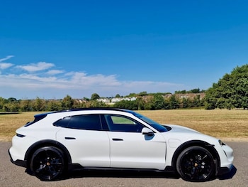 Used Porsche Taycan 2023 for sale - 79226798: Photo