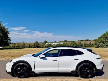 Used Porsche Taycan 2023 for sale - 79226798: Photo