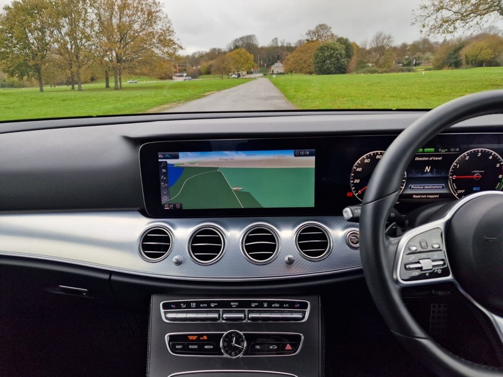 Used Mercedes-Benz E Class 2020 for sale - 76716262: Photo 12