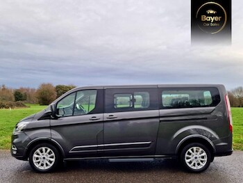 Used Ford Tourneo Custom 2022 for sale - 76888563: Photo