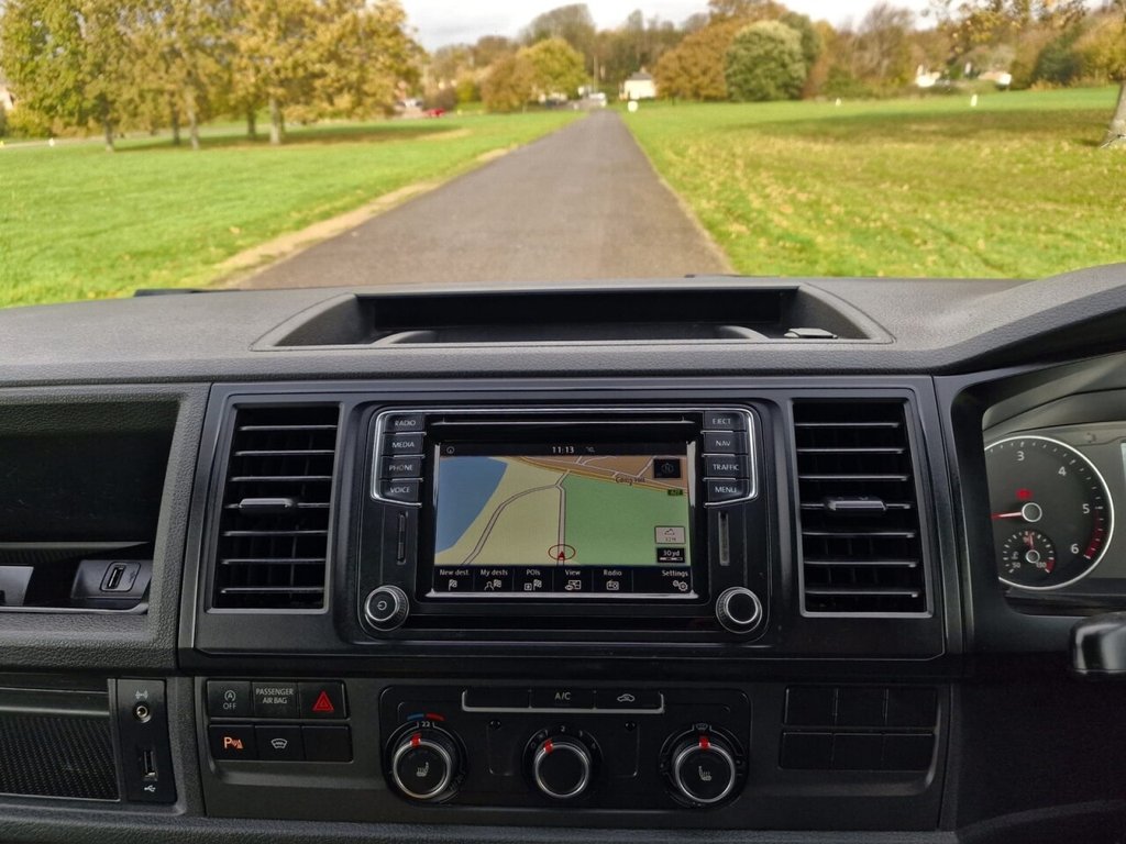 Used Volkswagen Transporter 2017 for sale - 76716334: Photo 10