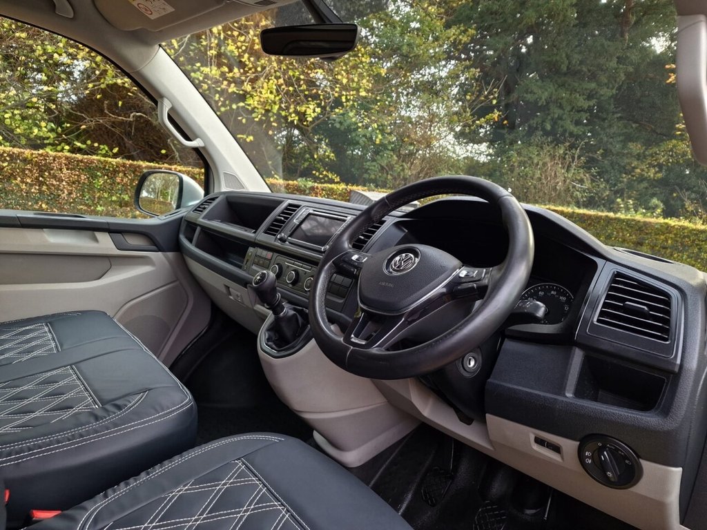 Used Volkswagen Transporter 2017 for sale - 76716334: Photo 16