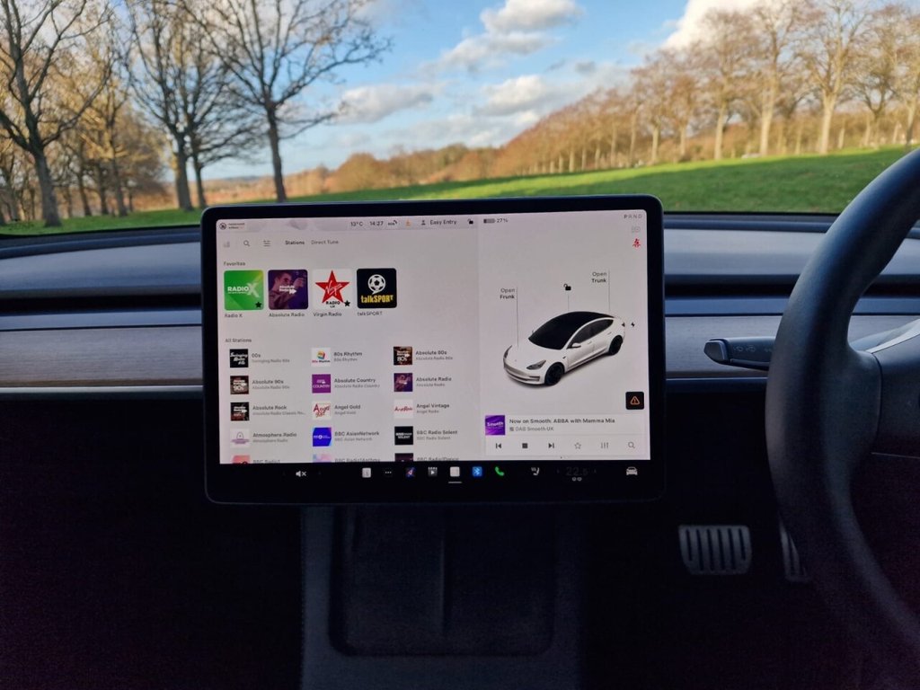 Used Tesla Model 3 2021 for sale - 76900928: Photo 15