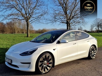 Used Tesla Model 3 2021 for sale - 76900928: Photo